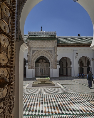 Mosquée Quaraouyne   |   27  /  38    |